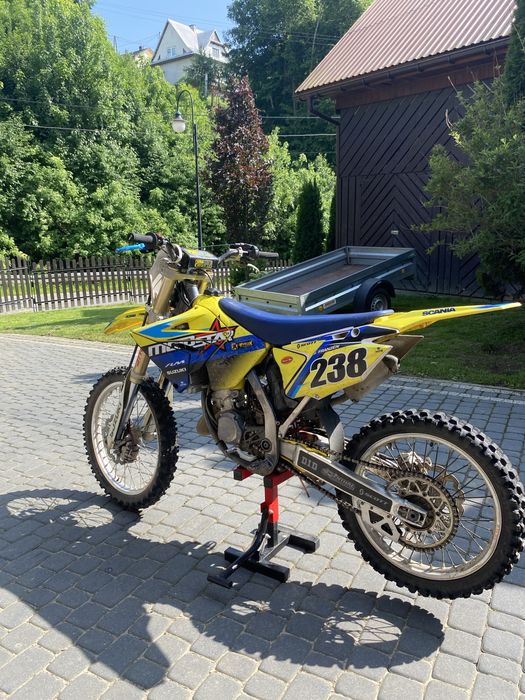 Suzuki rm 125 (ktm beta husqvarna yamaha honda kawasaki)