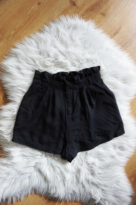 XS 34 H&M czarne szorty spodenki 100% wiskoza lato