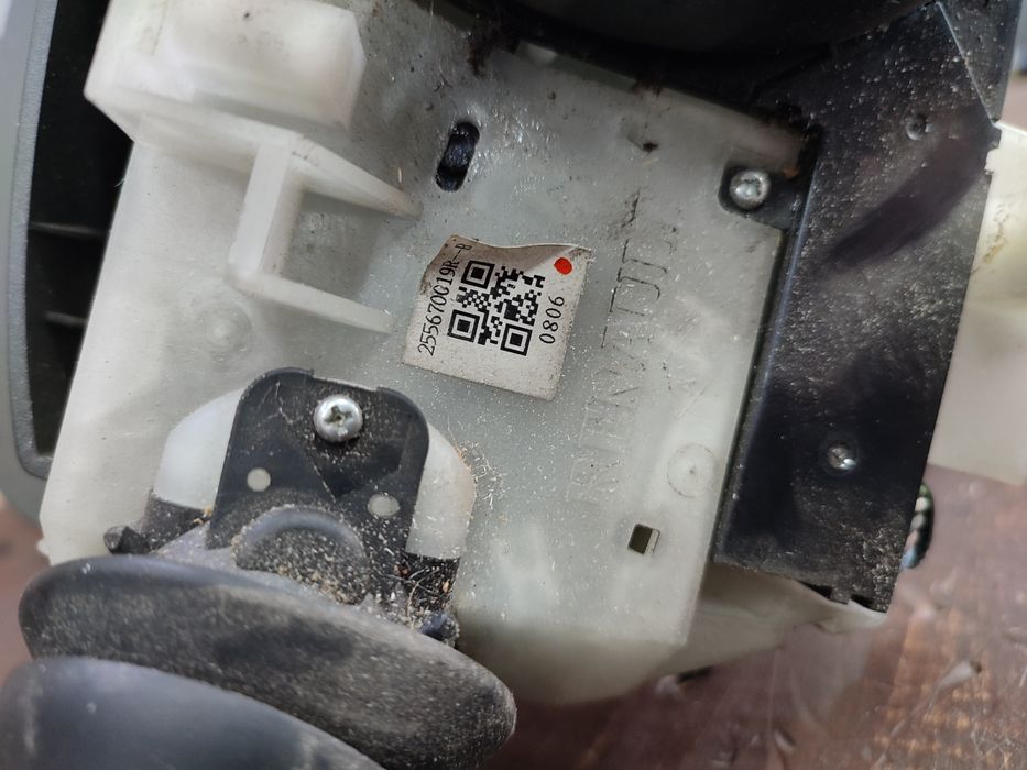 Рульова колонка єгер егур підсилювач усилитель переключатель scenic 3