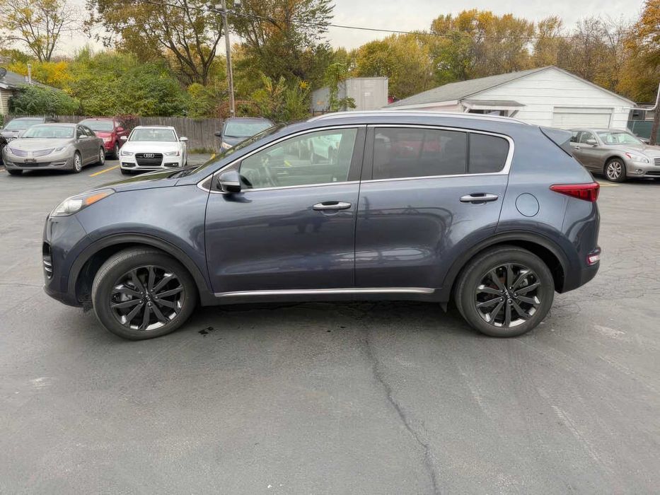 Kia Sportage EX      2019