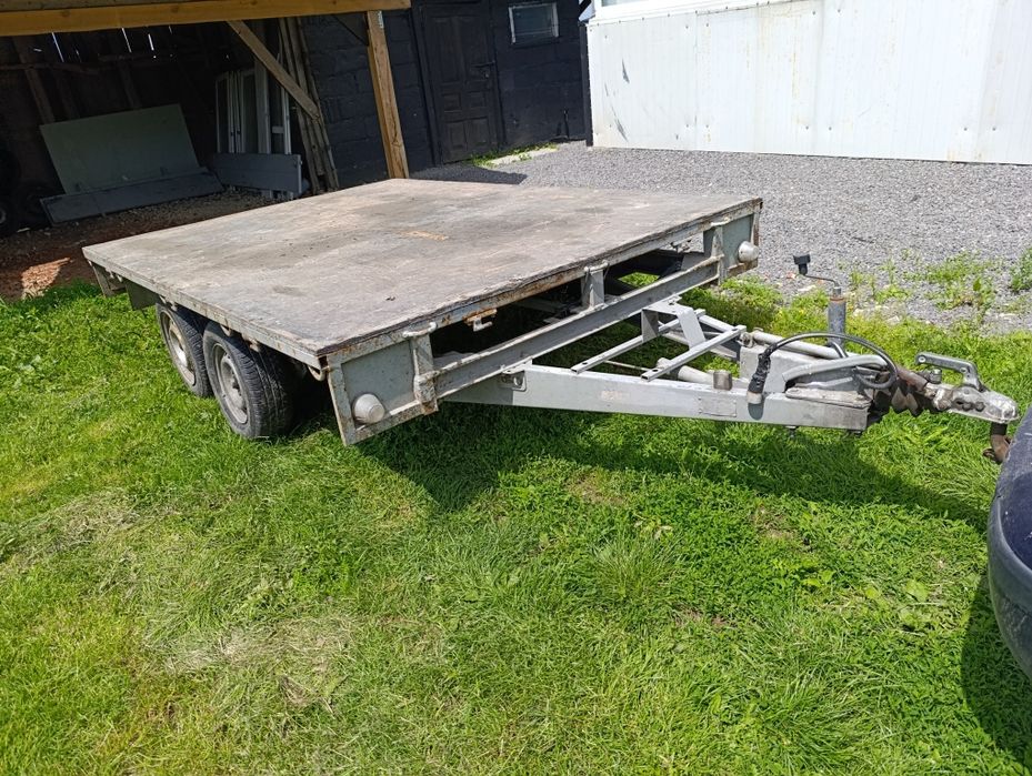 Przyczepka samochodową platforma dmc 1350kg dwuosiowa  320 x 220