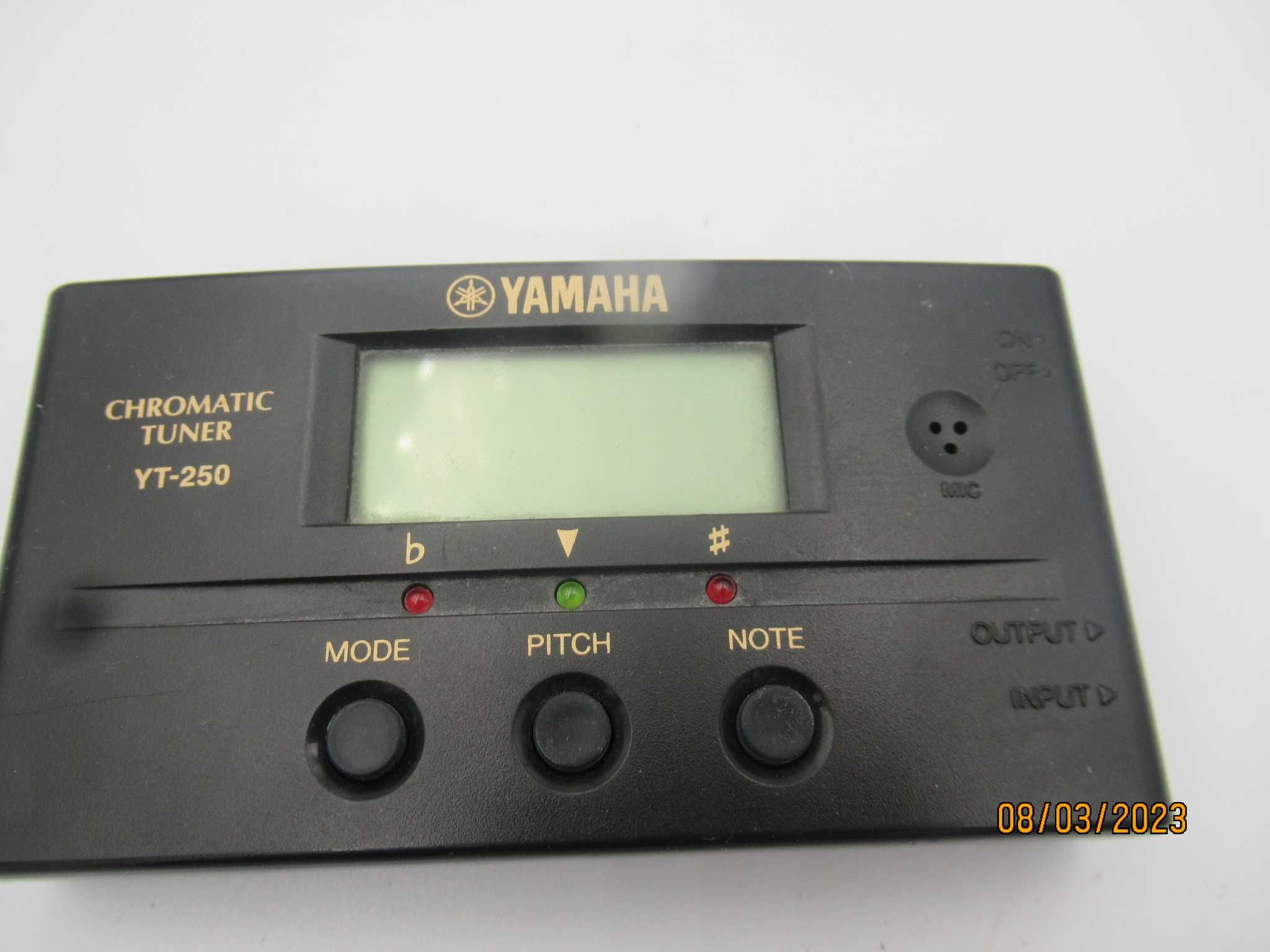 Tuner chromatyczny Yamaha YT 250