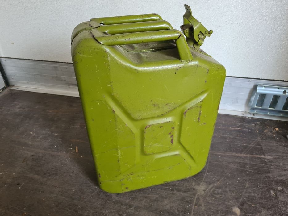 Kanister metalowy 20L i 5L