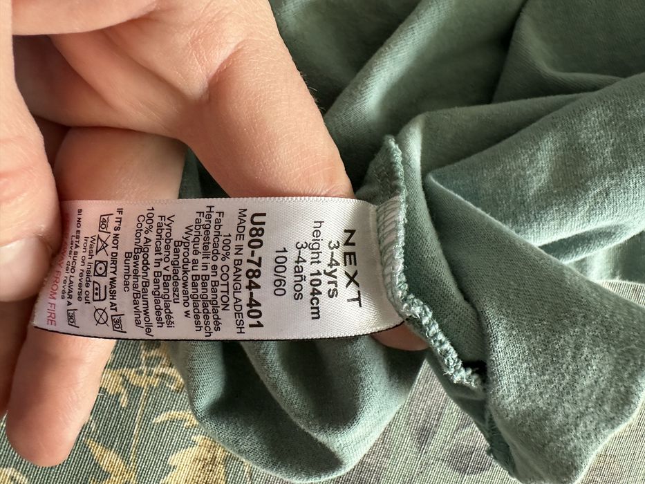 Сукні для дівчинки 98-104