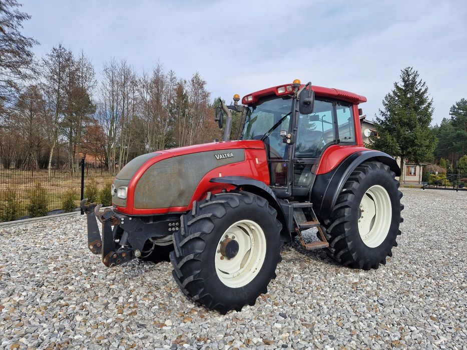 Valtra T120  Klimatyzacja TUZ BIEGI PEŁZAJĄCE Obrotowy Fotel 4X4 133KM SPROWADZONA