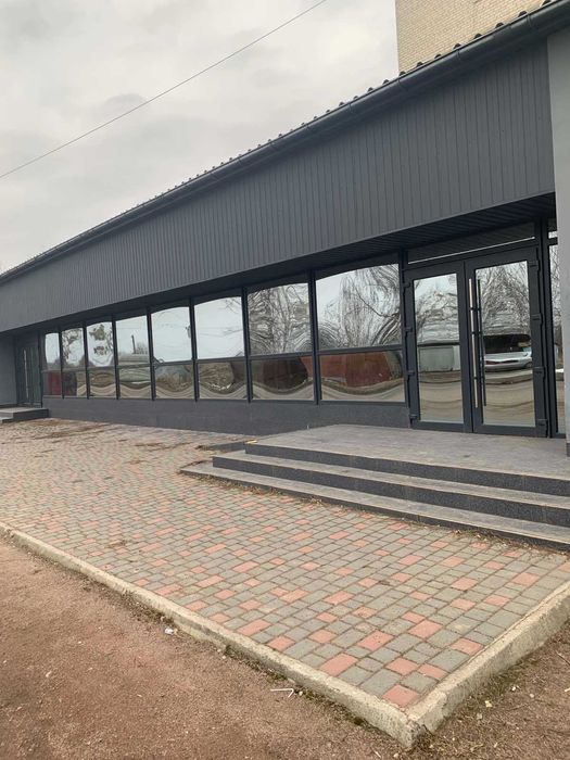 Здам в оренду комерційне приміщення вільного призначення