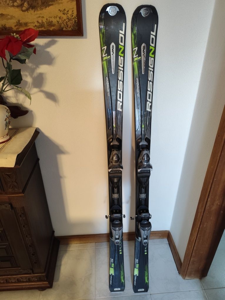 Skis Voiki+Salomon+Rossignol