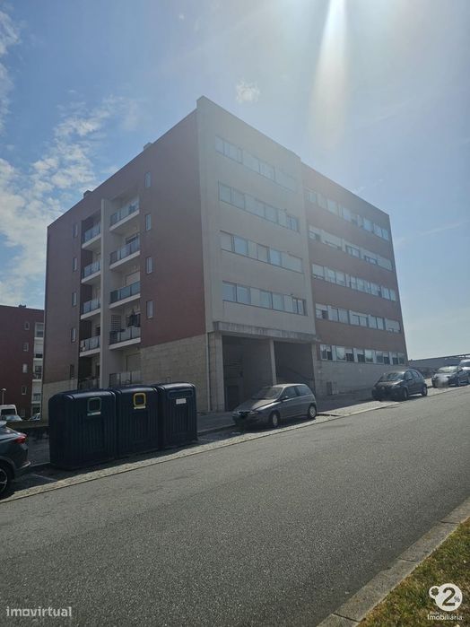 Apartamento T4 em Leça do Balio (Ponte da Pedra)