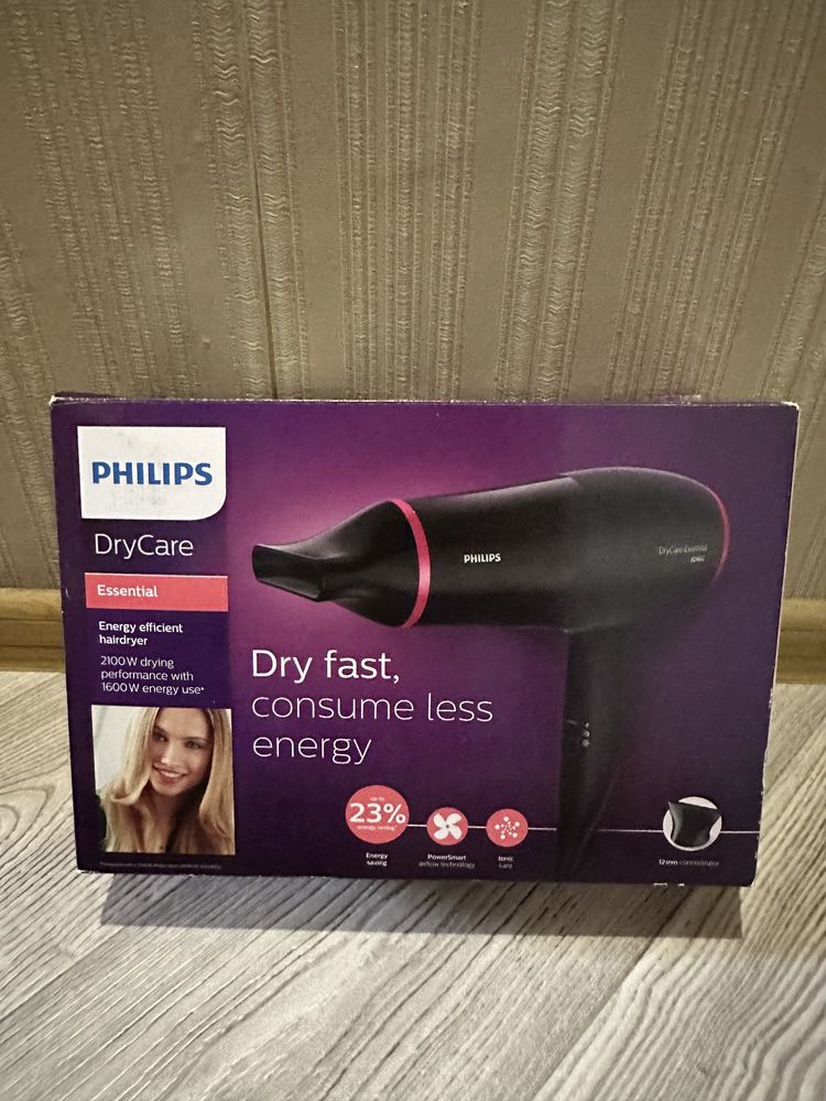Продам фен Philips DryCare BHD029