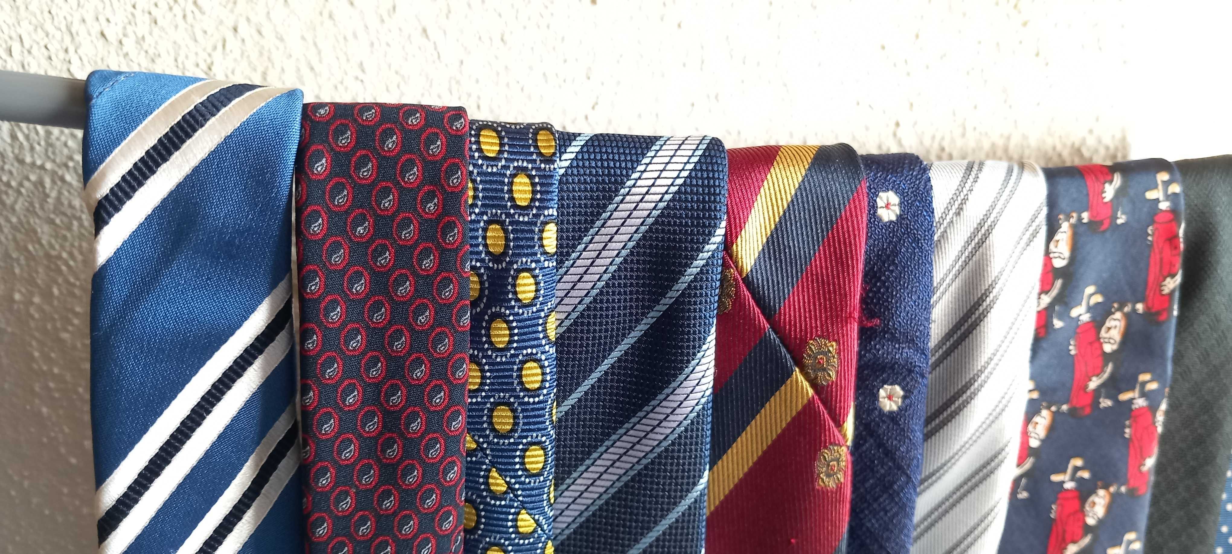 Conjunto de 12 gravatas sortidas