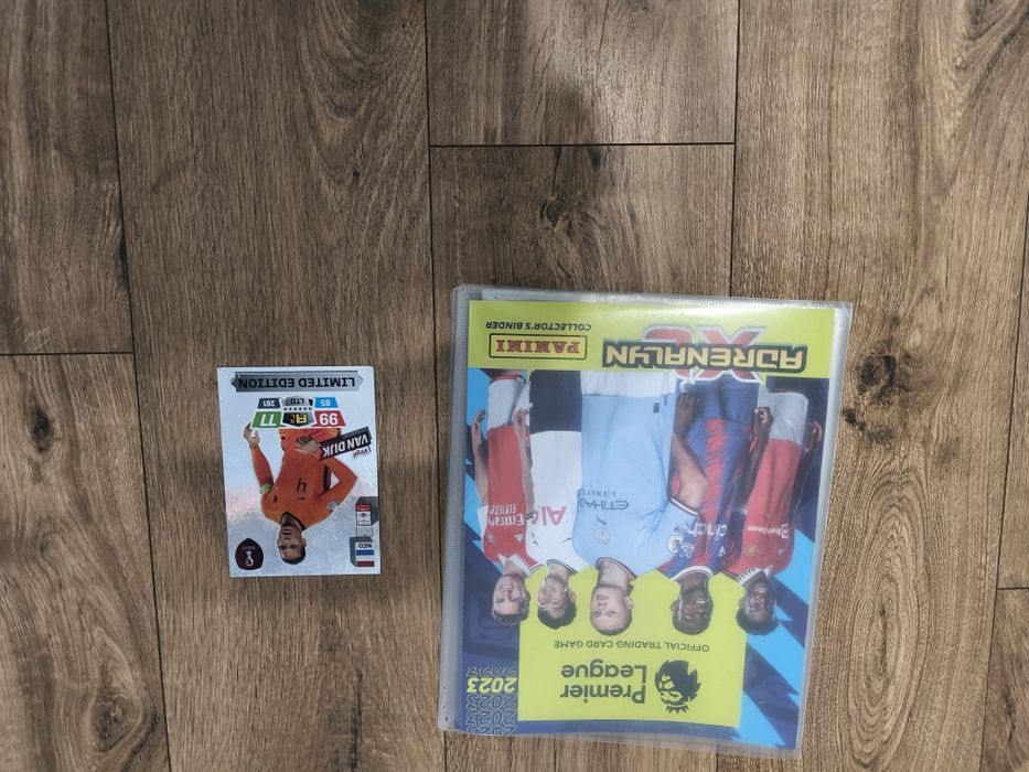 Album piłkarski z kartami