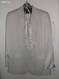 Jasny garnitur firmy Malibu