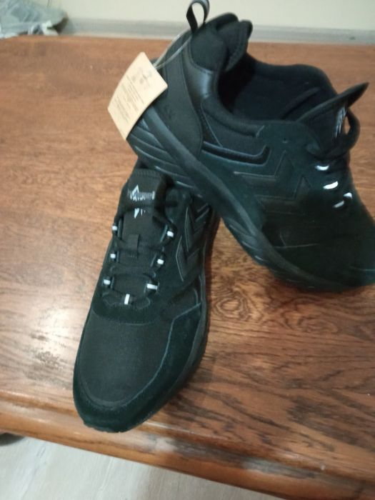 Розпродаж!!!Оригінал Кросівки Hummel,Хумель 46р