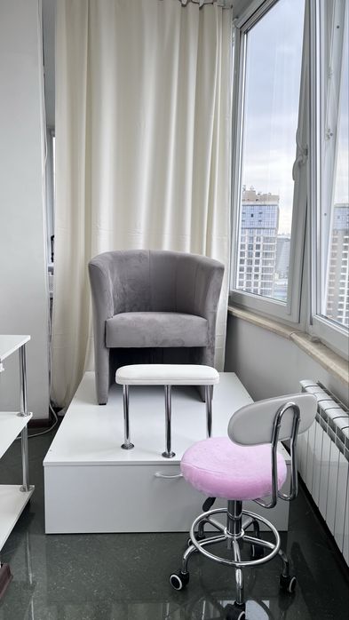 Оренда для майстра манікюру, аренда для мастера маникюра