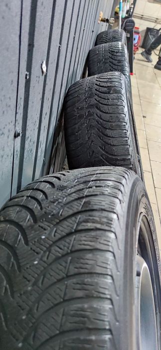Mishelin Alpin 205 55 16 всесезонна колеса в зборі 5×112 R16