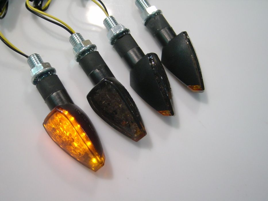 Piscas LED para mota