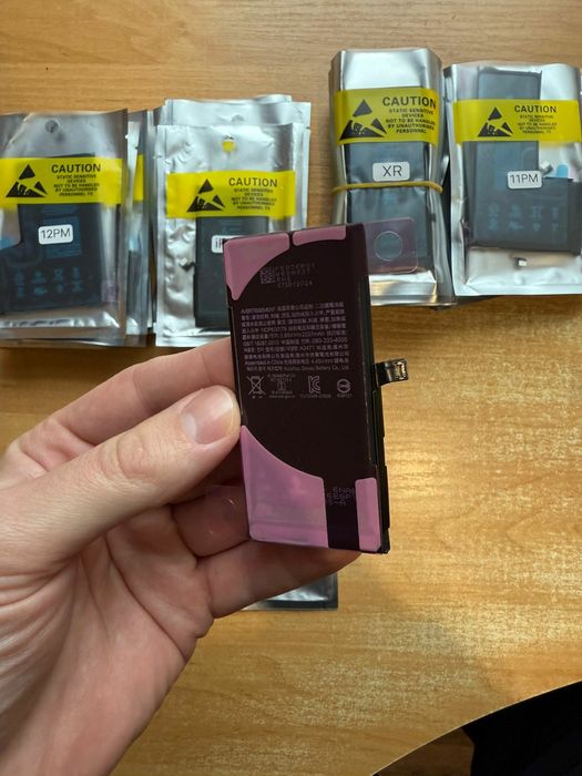 Новый аккумулятор iPhone 12 mini в плёнках, с контроллером