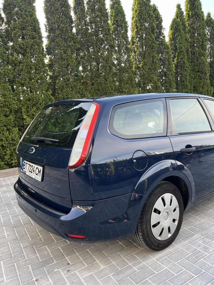 Продам ford fokus !