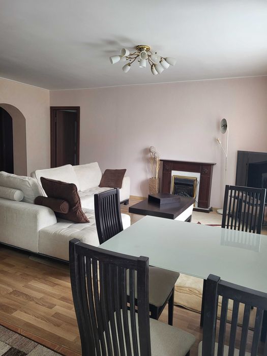 Продам 3к. квартиру з ремонтом М.23 Серпня вул.Деревянка 10 сертифікат