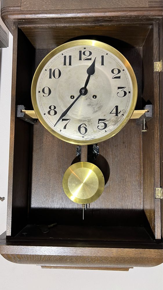 Duży zegar wiszący Gustav Becker