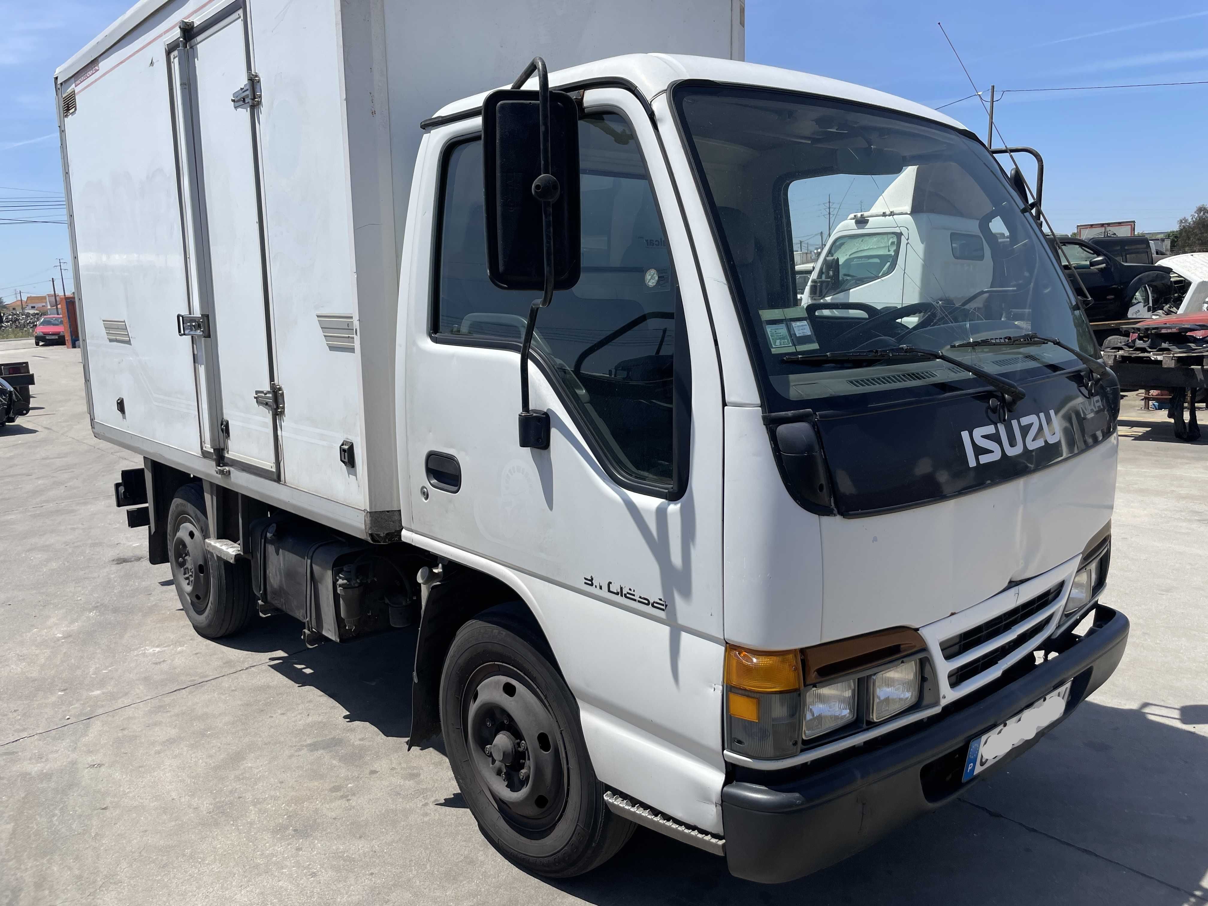 Isuzu NKR - completa ou peças