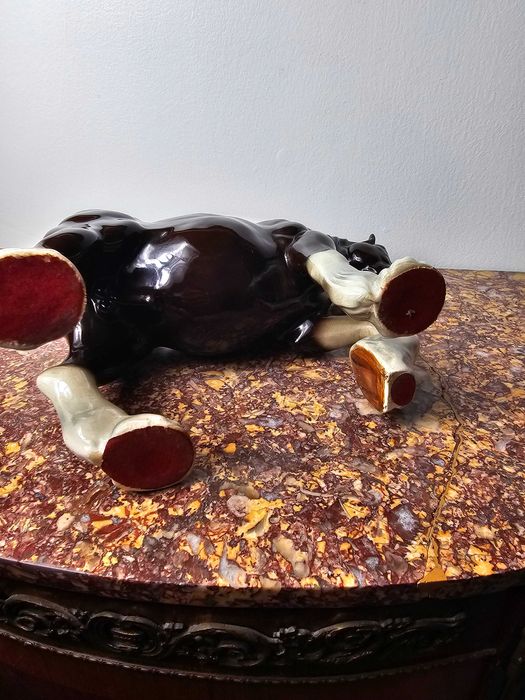 Duży piękny ceramiczny koń rasy Clydesdale 25 cm klejone ucho
