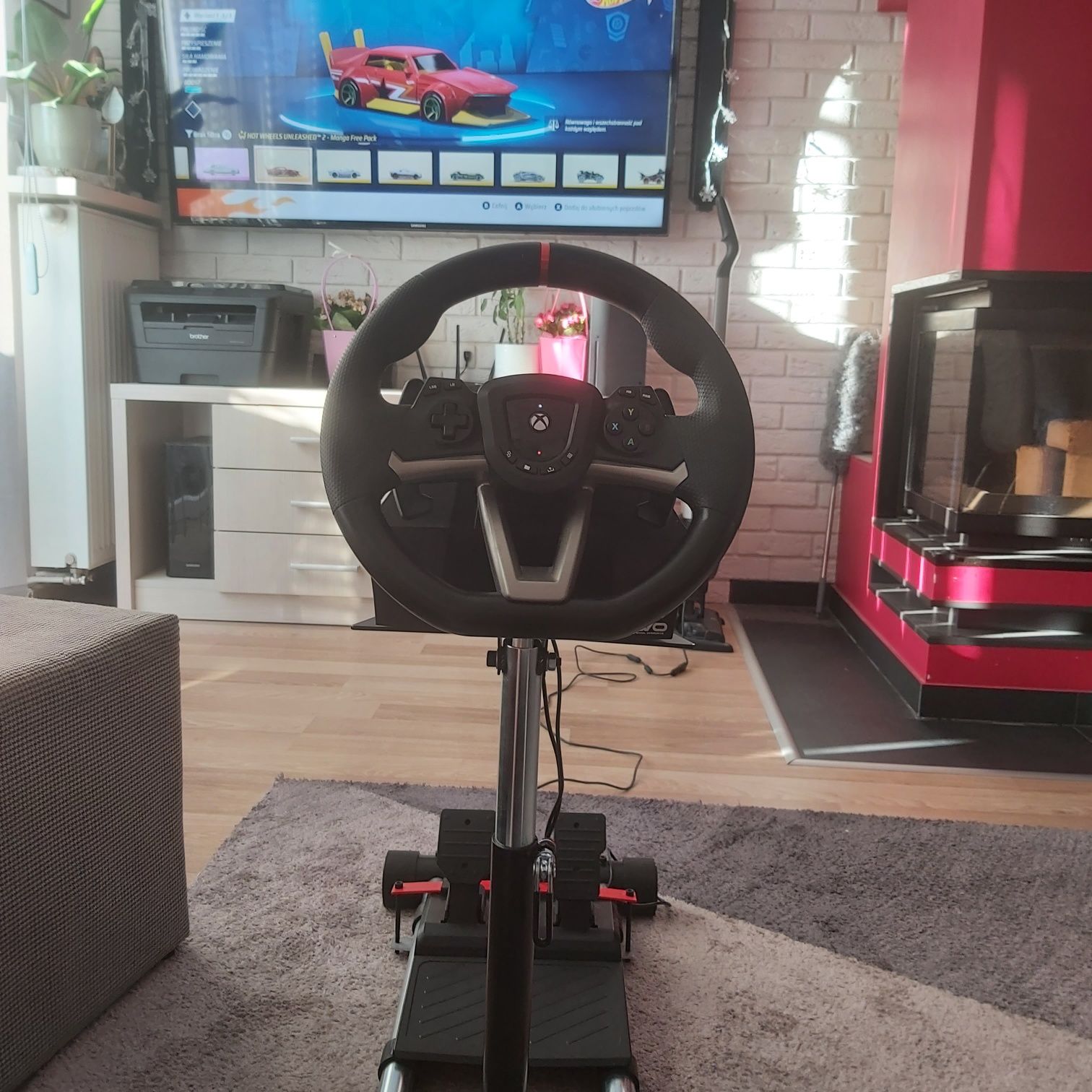 Kierownica Hori Racing Wheel Overdrive Xbox One oraz Series S/X