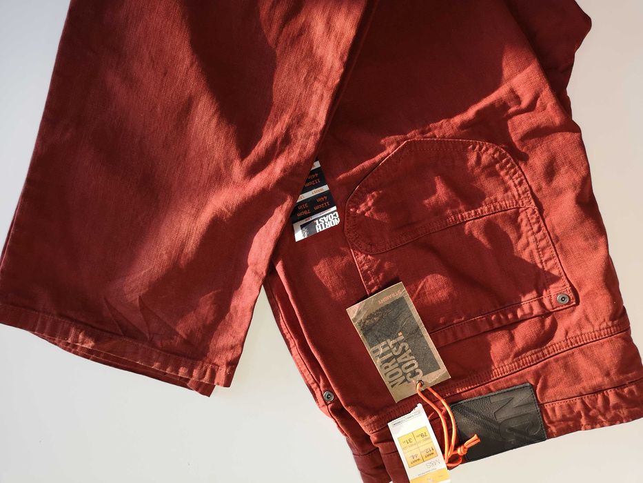 Marks & Spencer North Coast spodnie czerwone 112 cm 79 cm / 44W 31L