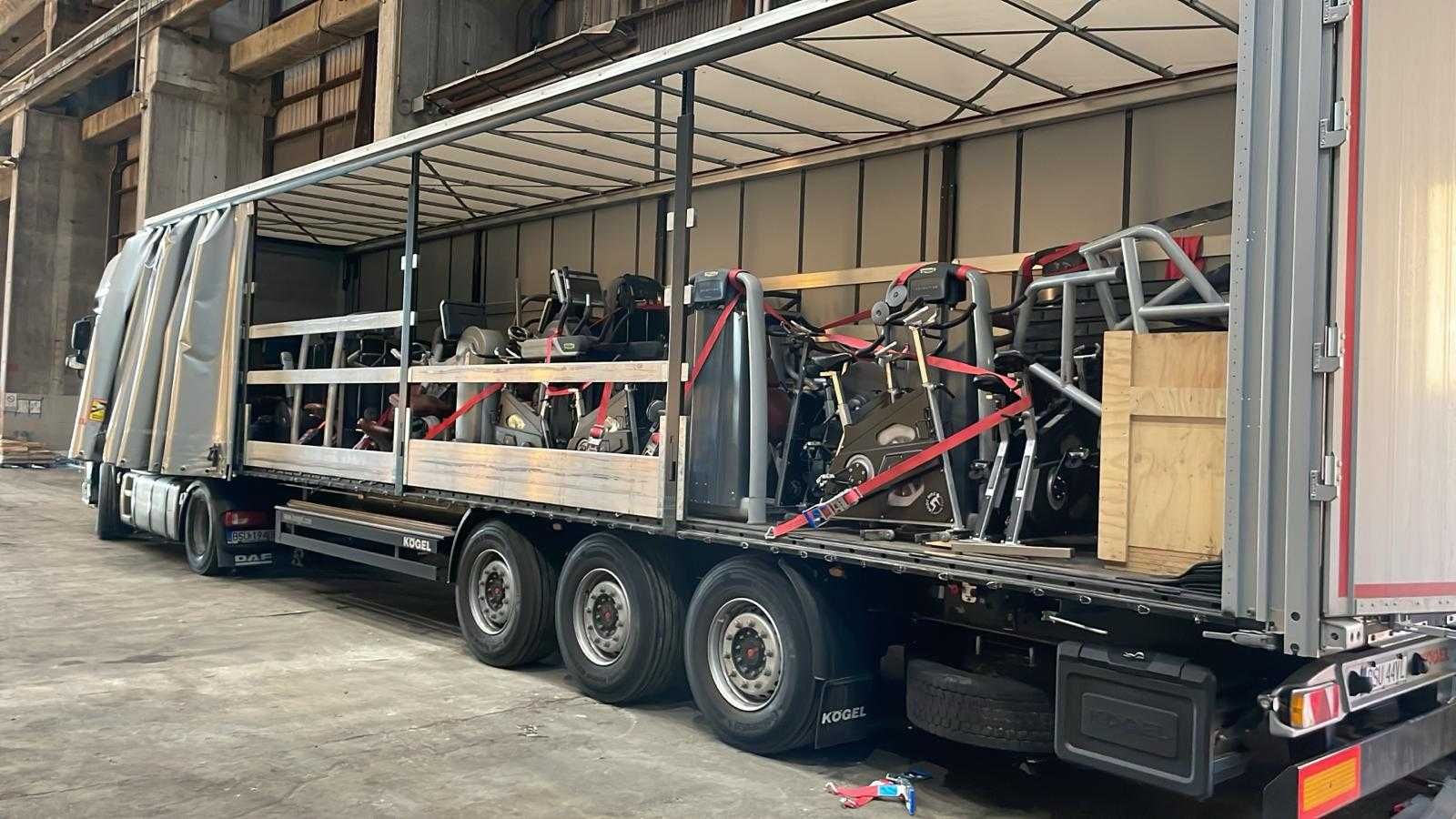 Atlas maszyna na plecy szerokość Vertical Traction - Technogym-inne...