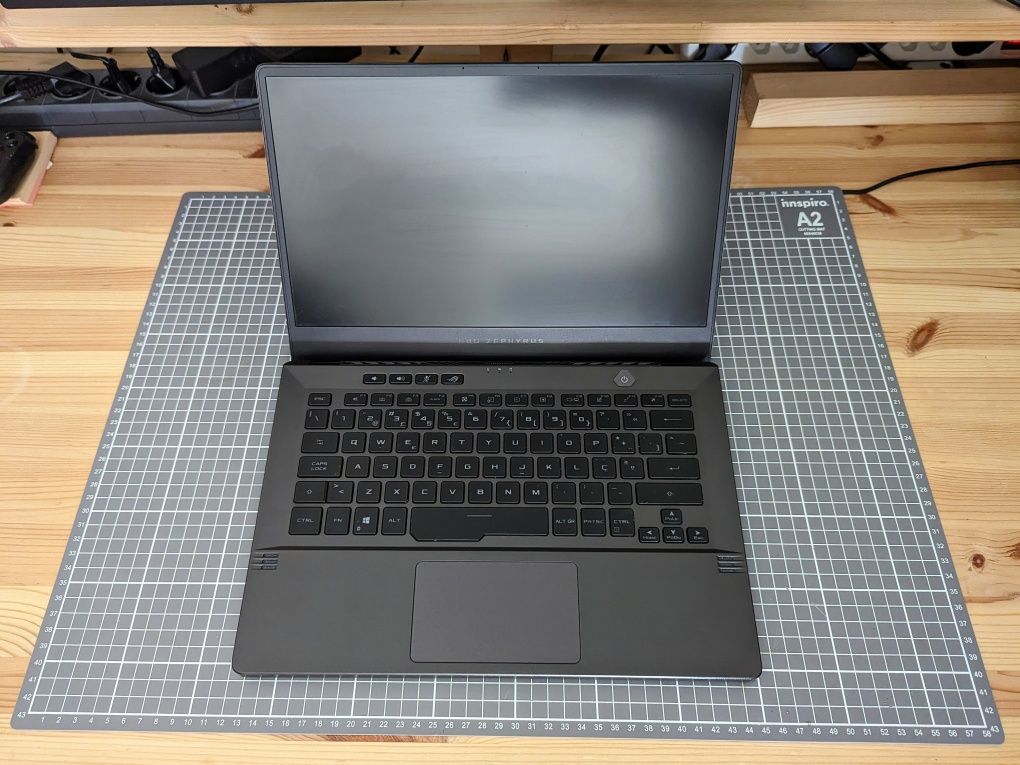 2021 ROG Zephyrus G14