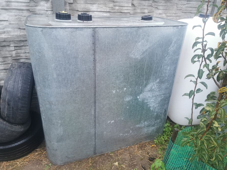 Zbiornik  1000l lub 750l na olej opałowy napedowy