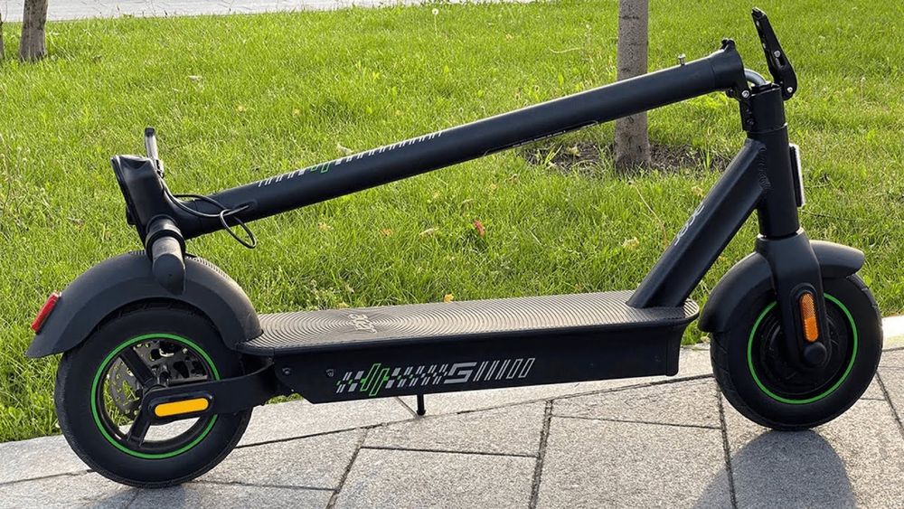 Продам електросамокат Acer series 5