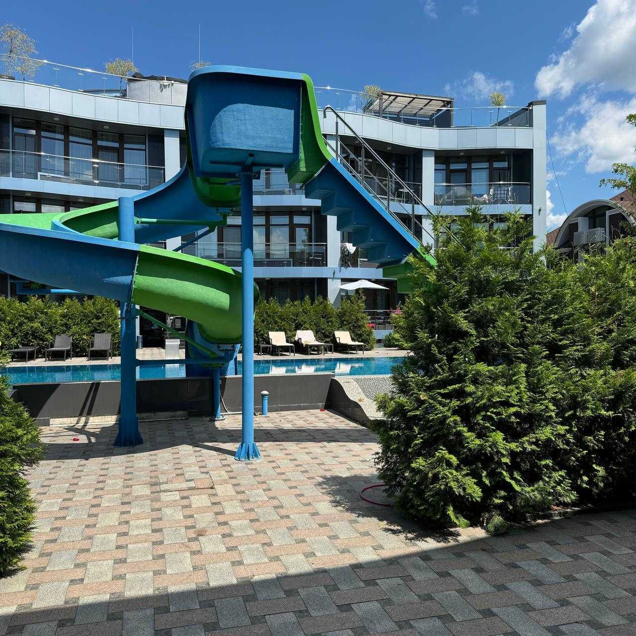 Оренда квартири з басейном в ЖК «SKY RIVER»