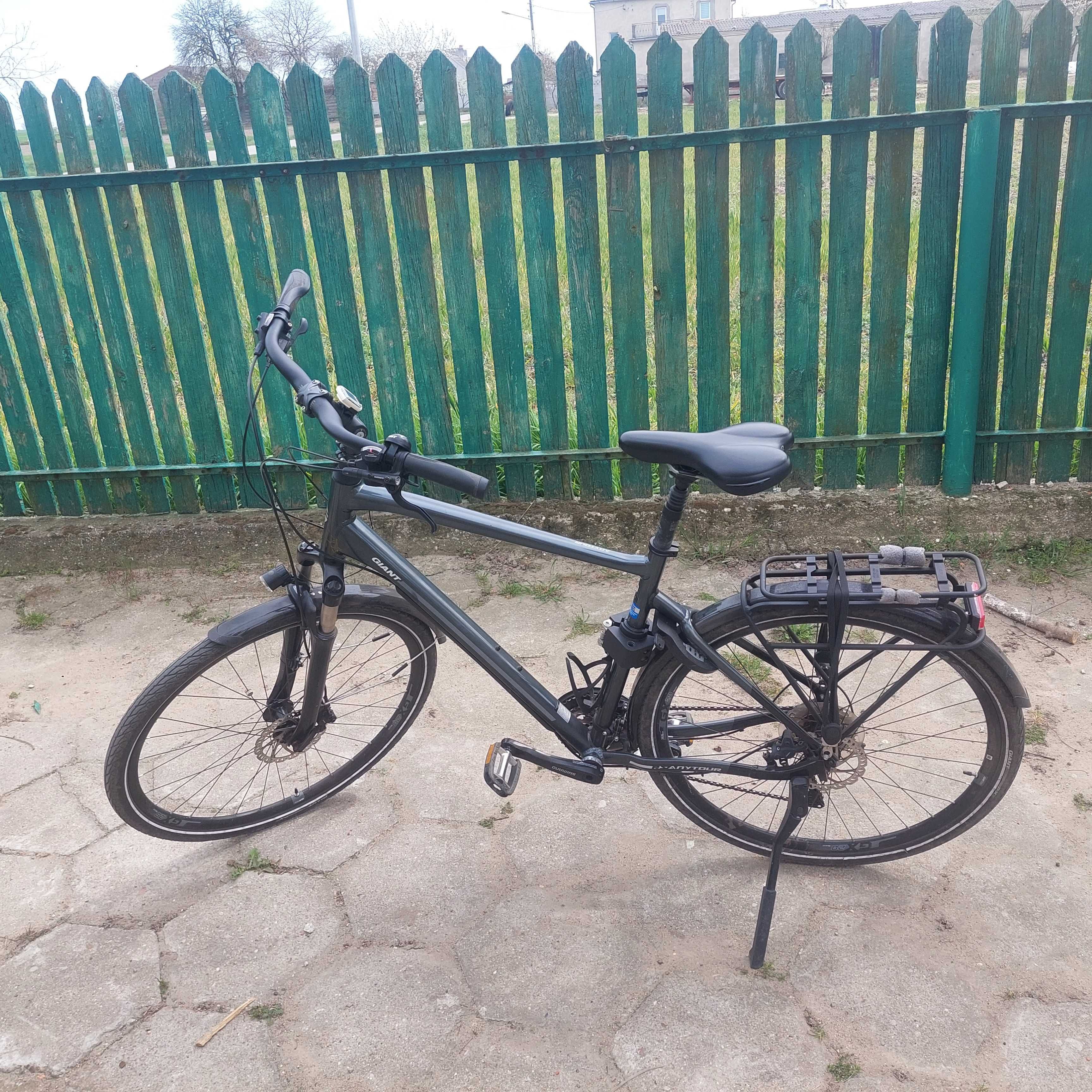 Rower trekkingowy Giant Anytour RS / Rozm. L / Deore 3x10 /