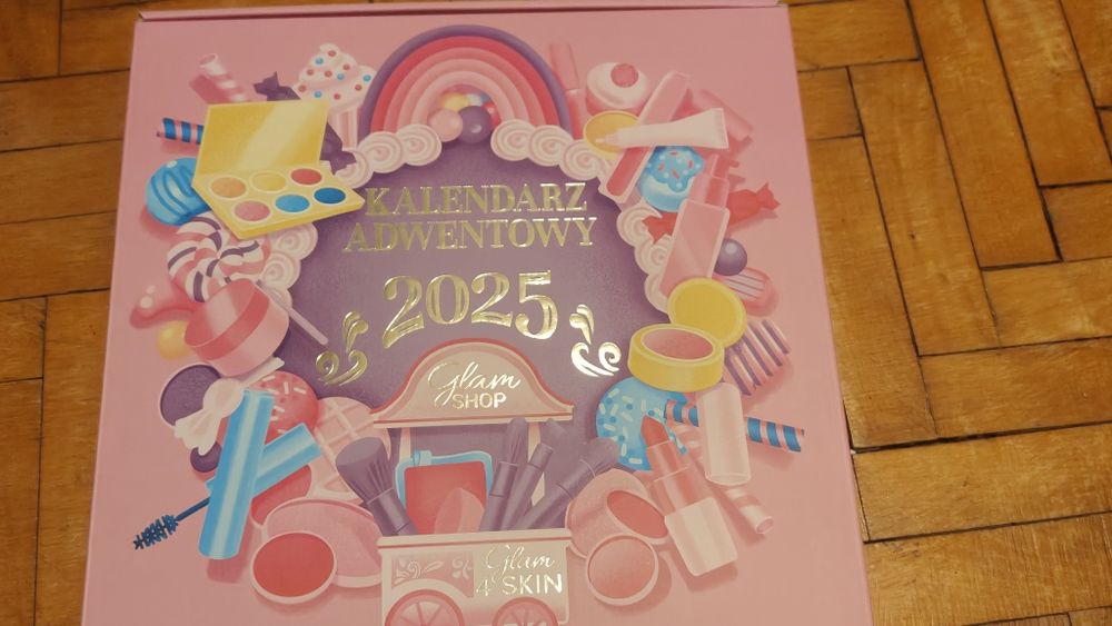 Glam shop kalendarz adwentowy opakowanie