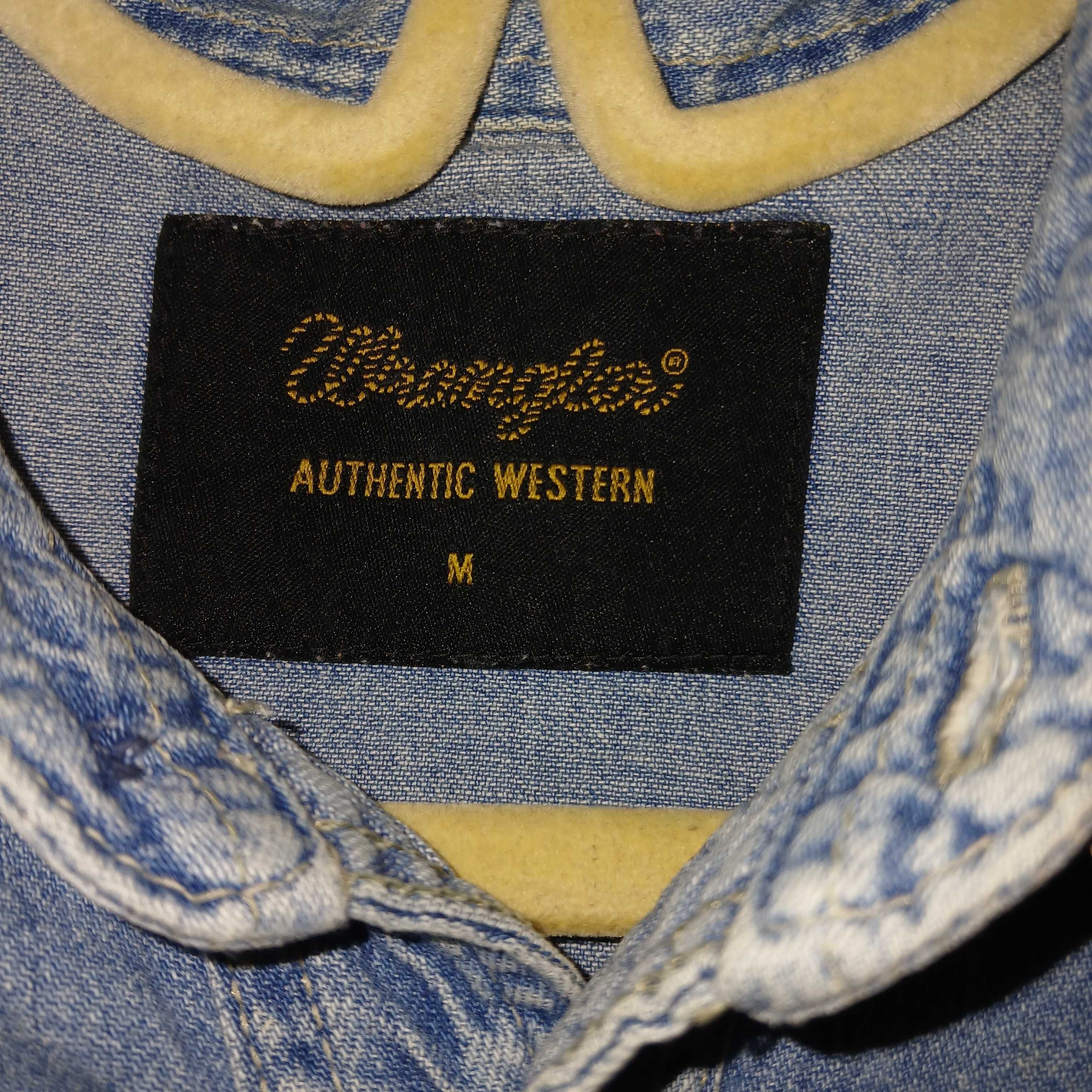 Рубашка джинсовая Wrangler. Размер М.