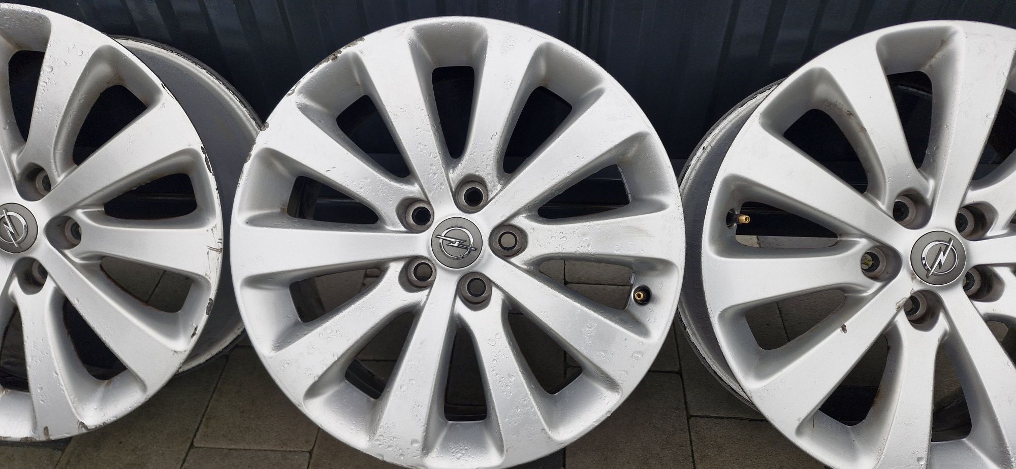 Диски R17 5×105 Opel Astra J
