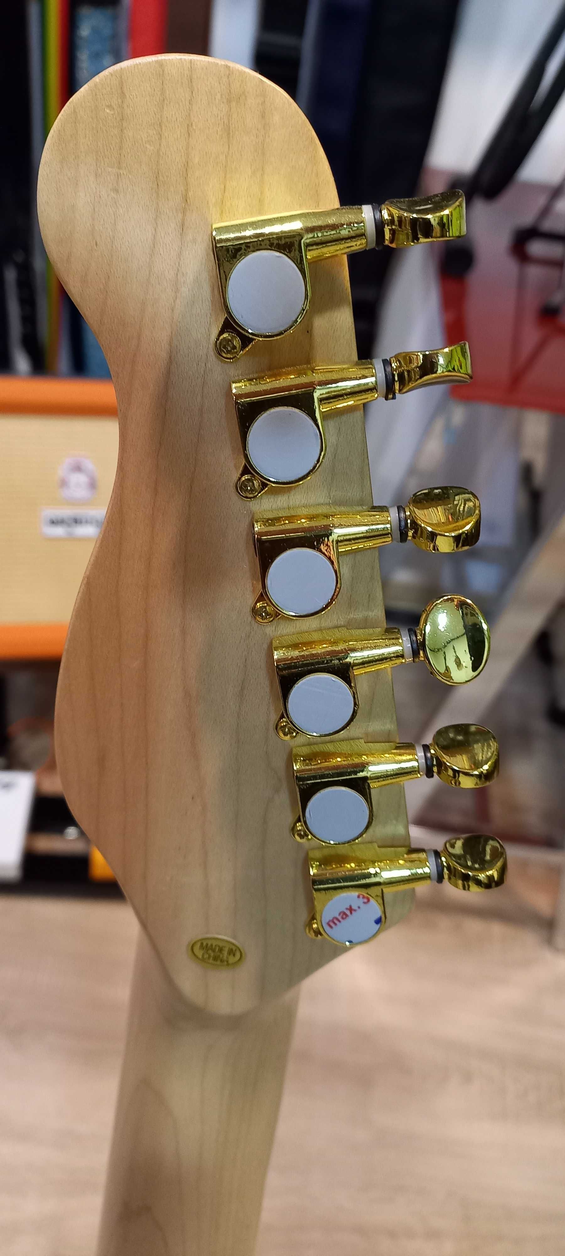 Guitarra Elétrica nova OQAN "Telecaster"