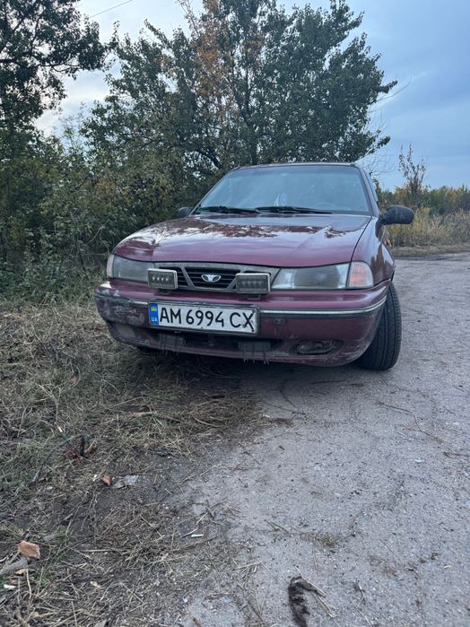 Продам СРОЧНО део нексию на ходу