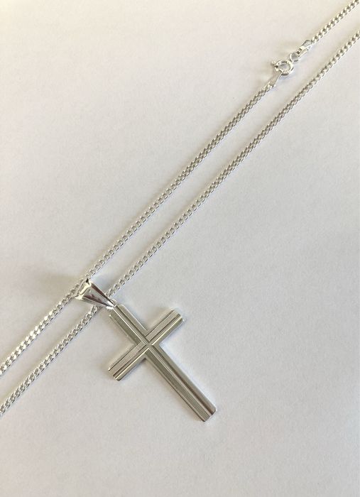 Srebrny komplet lancuszek pancerka i krzyzyk srebro p.925