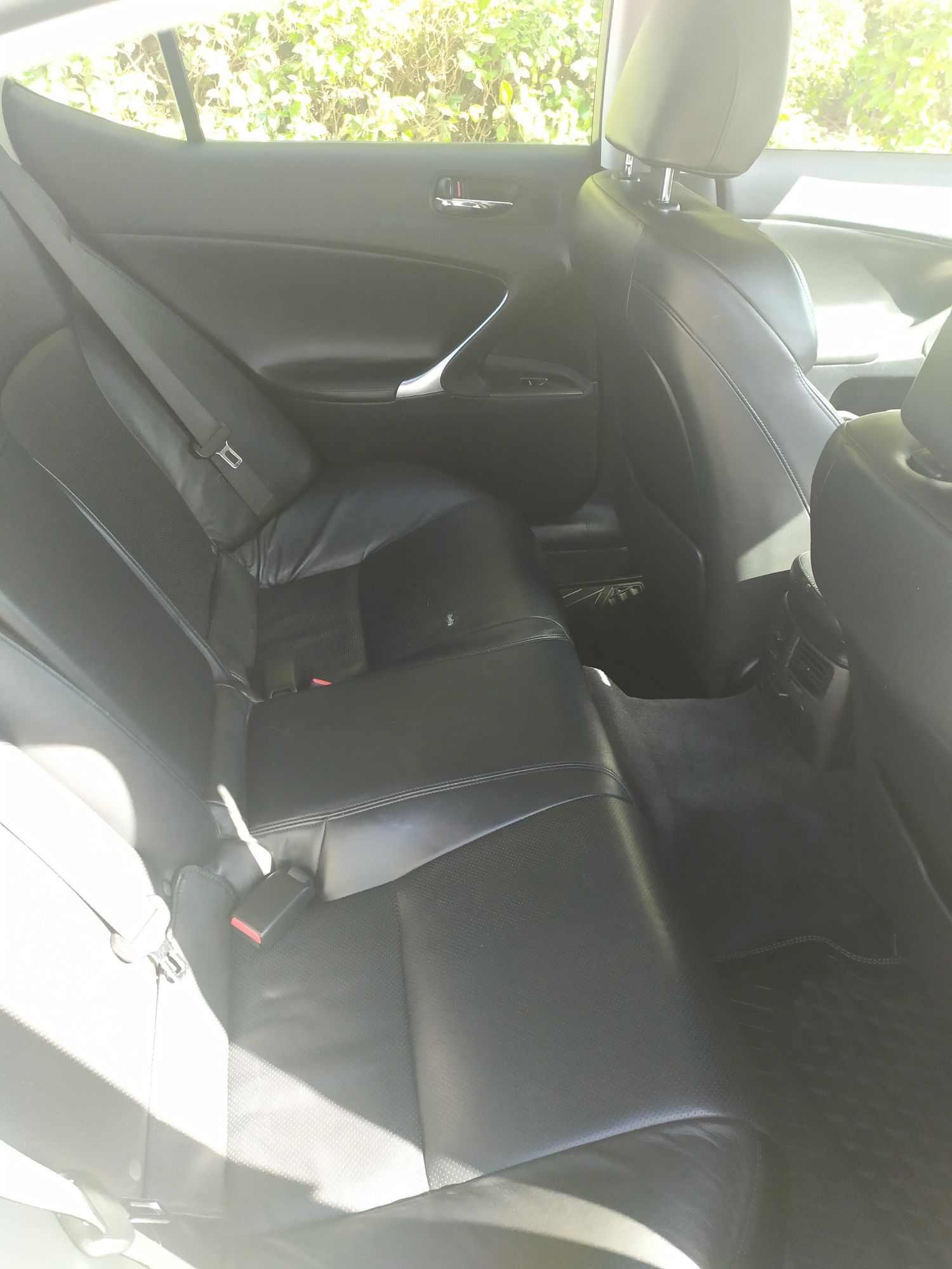 Lexus 2007г 2.2D