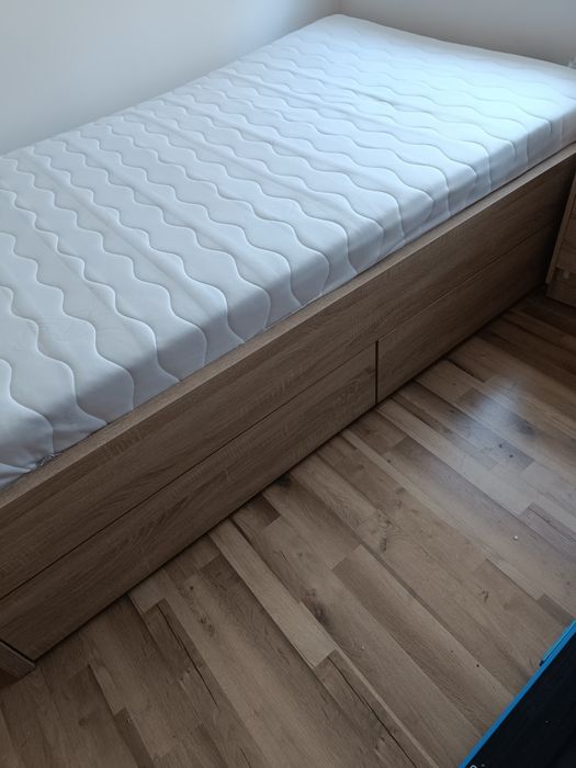 Łóżko 120*200 z materacem