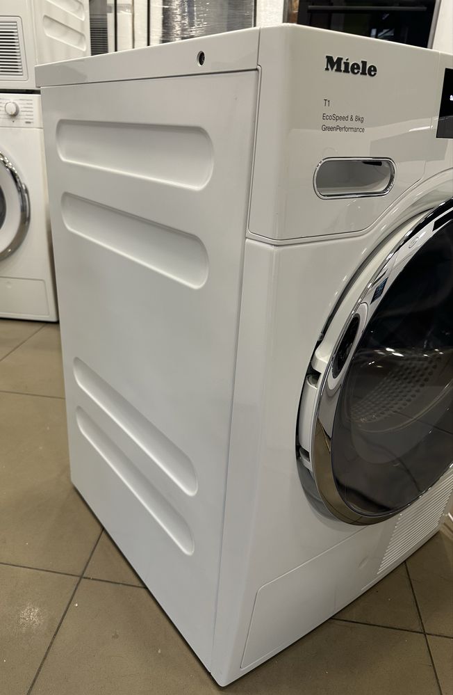 Сушильна машина Miele TWF 640 WP(Німеччина) тепловий насос. 8кг. Стан!