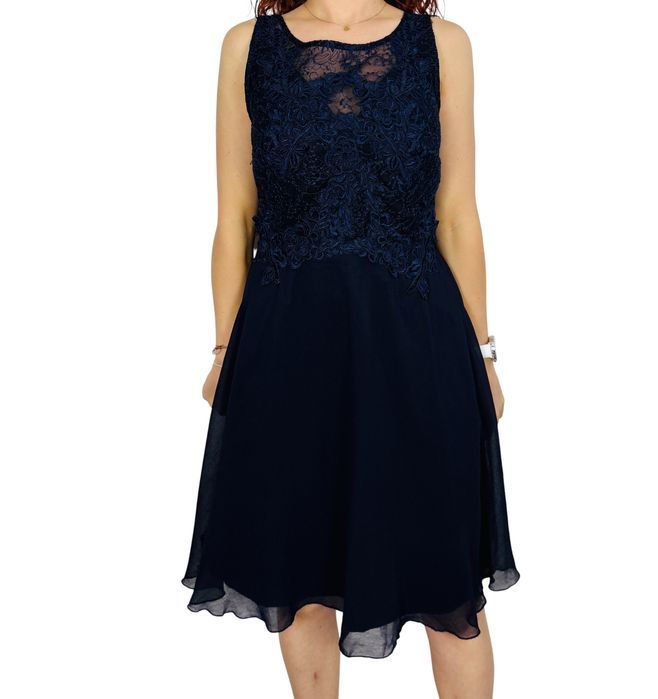 Granatowa sukienka z koronkową górą L 40 Floyd