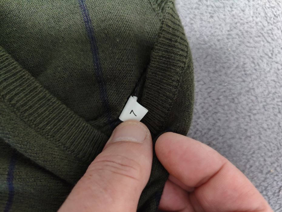 Super okazja wełniana kamizelka Burberry rozm XL jak nowa