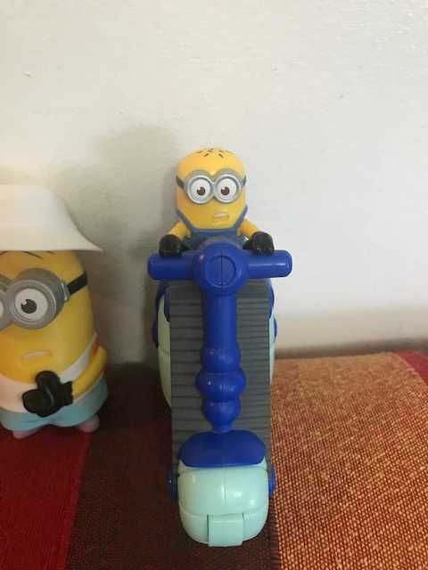 Bonecos Minimus novos