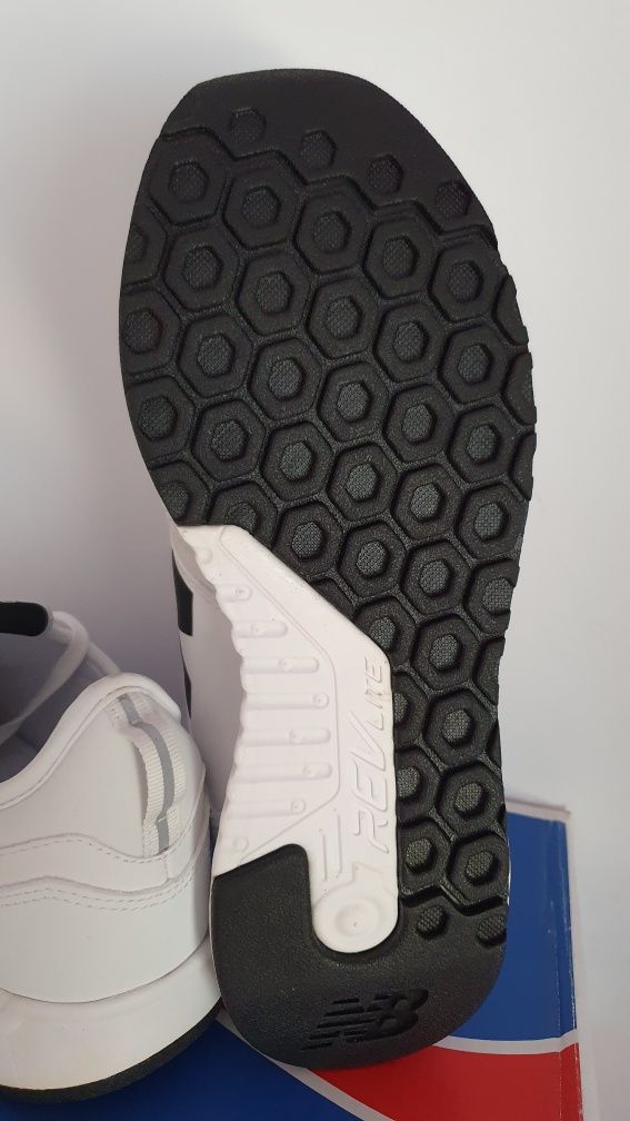 Buty nowe sportowe New Balance Rozmiar 40