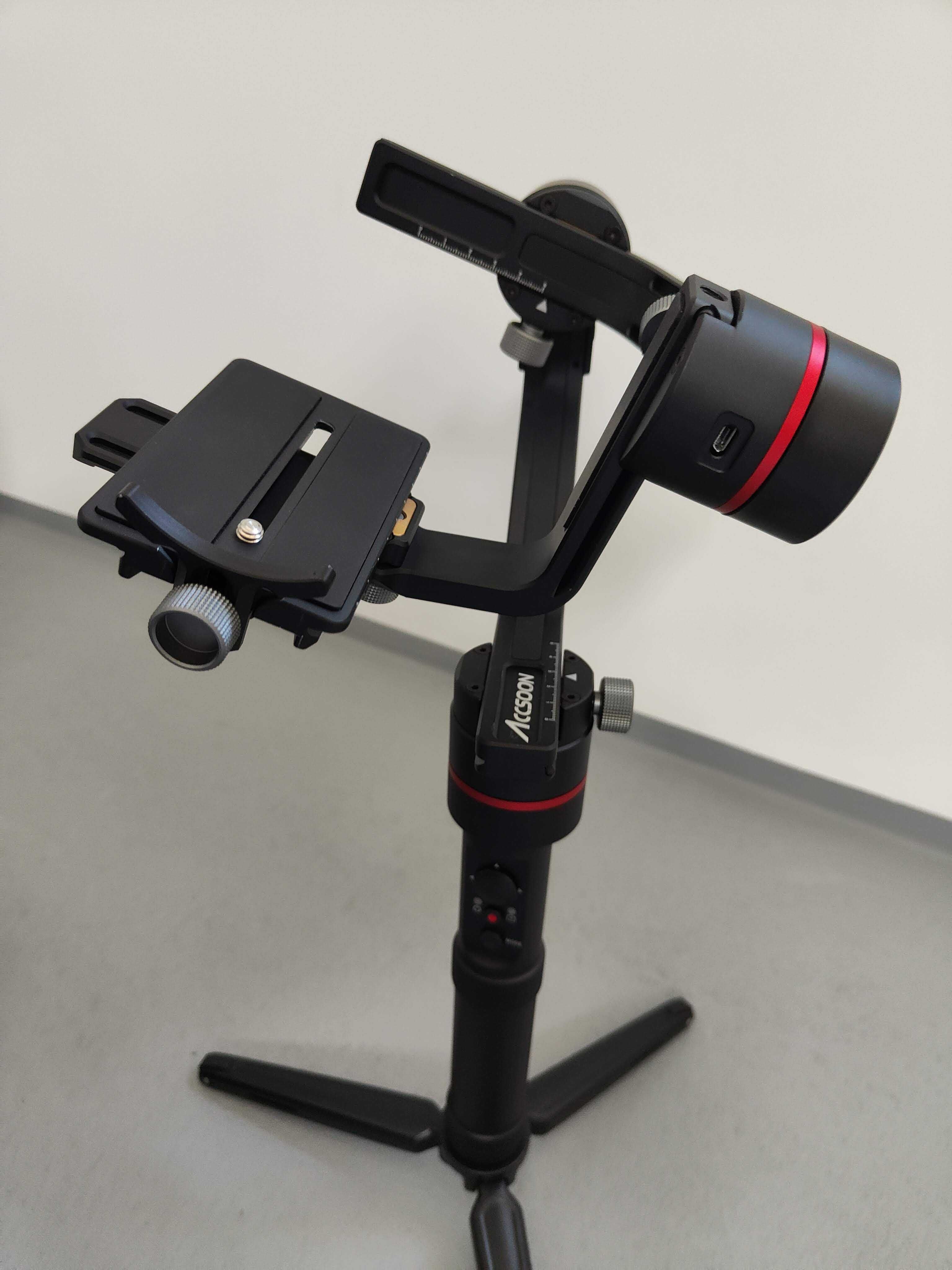 Estabilizador gimbal Accsoon A1 para câmaras fotográficas até 2,5 kg