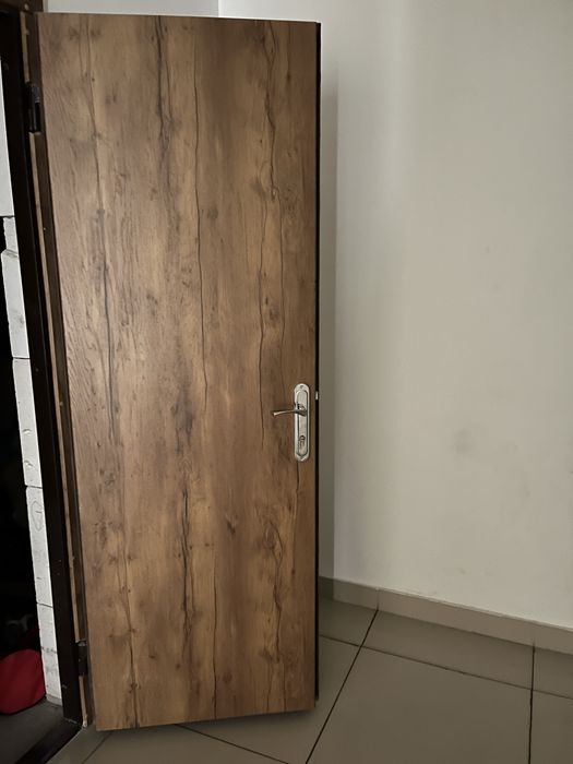 Двері вхідні