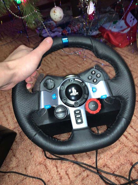 Logitech g29, В новом состояние, Руль для гонок, с комплектацией!